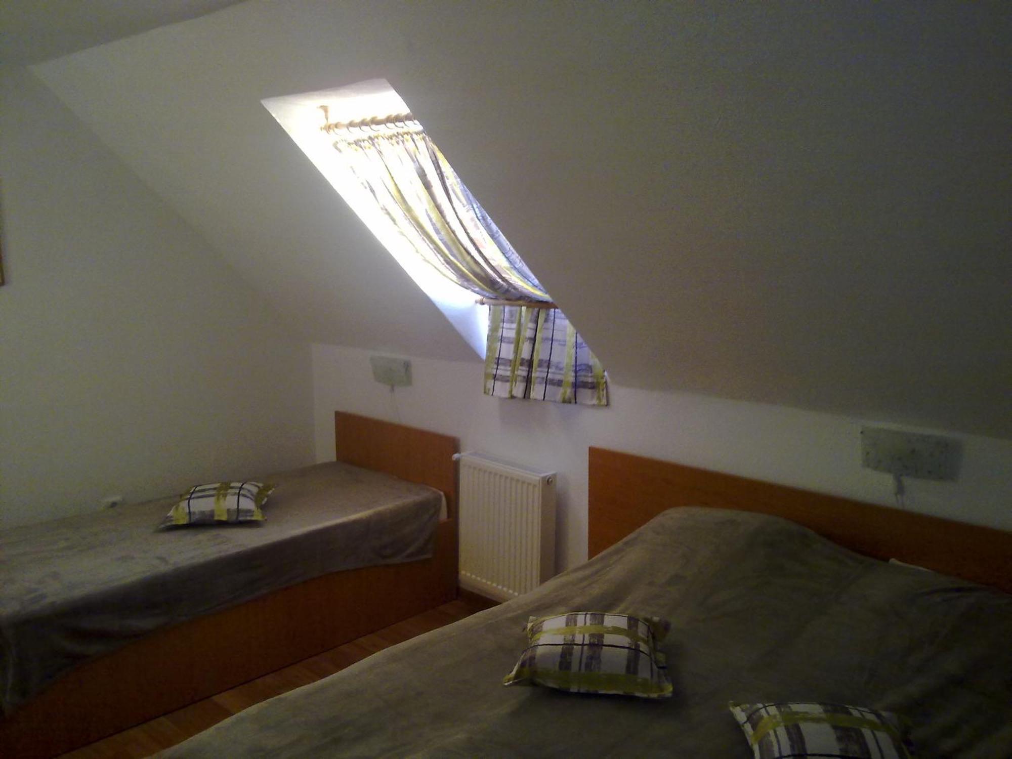 Hotel Casa Dancs Covasna Zimmer foto